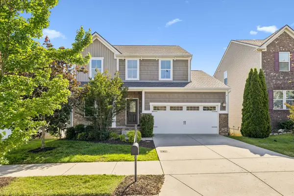 557 Wolfeboro Ln, Nashville, TN 37221