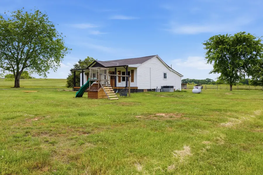 1142 Miller Rd, Lewisburg, TN 37091 - #3
