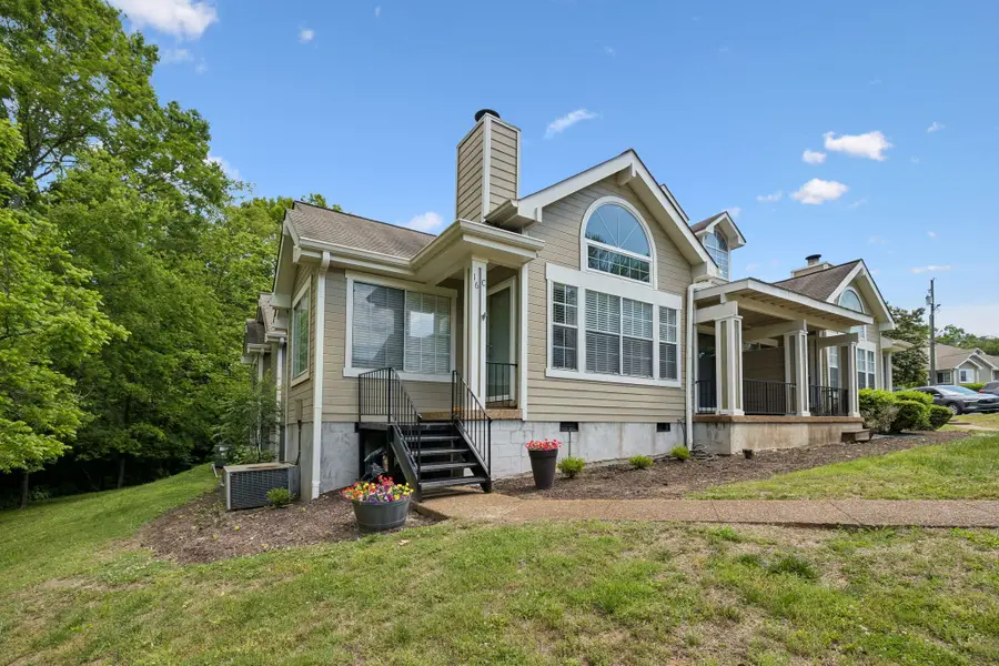 129 Cherry Hill Dr #16C, Hendersonville, TN 37075 - #2