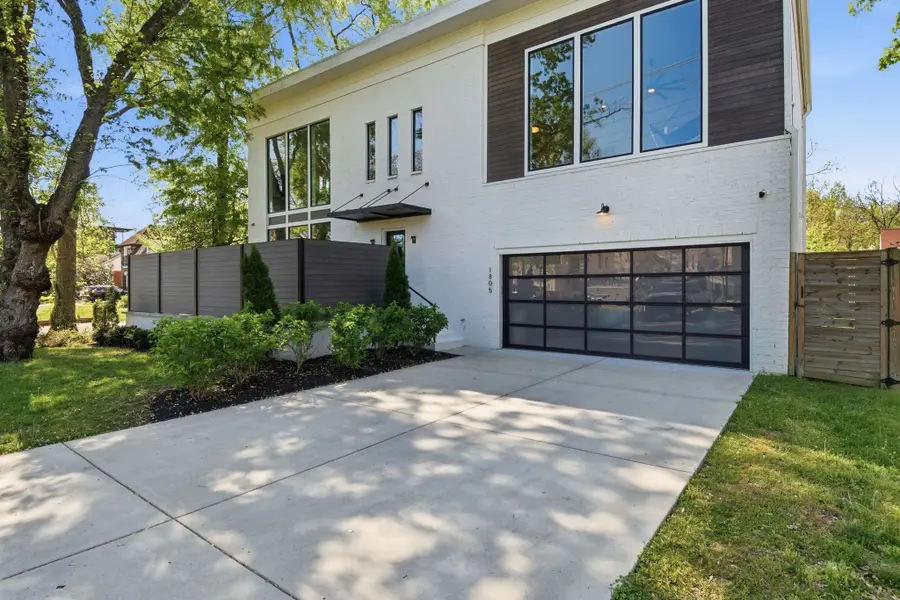 1805 Shackleford Rd, Nashville, TN 37215 - #3