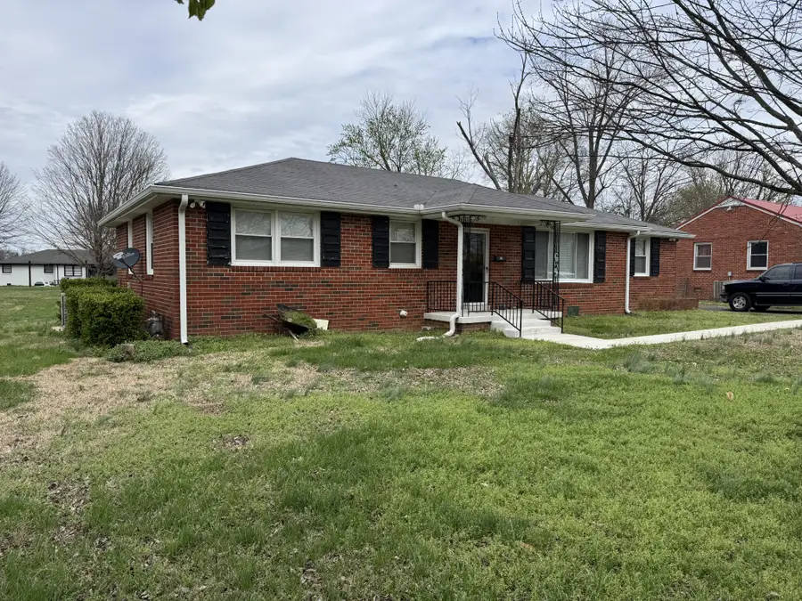 207 Elmwood Dr, Lebanon, TN 37087 - #3