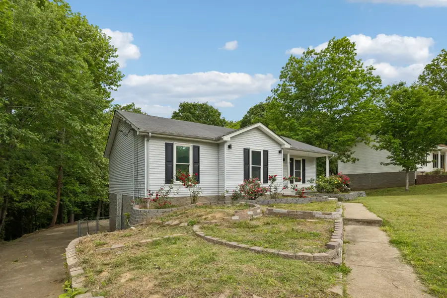 3361 Backridge Rd, Woodlawn, TN 37191 - #2