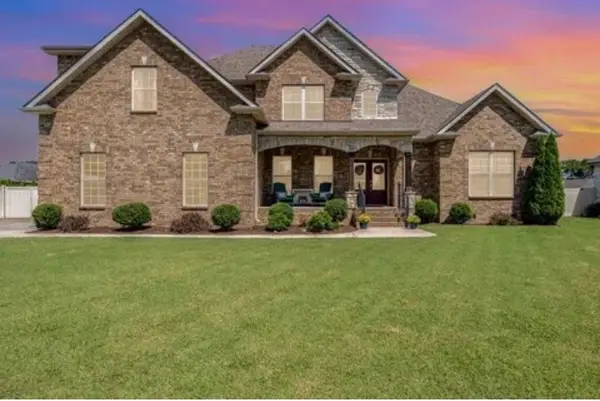 2303 Lionheart Dr, Murfreesboro, TN 37130