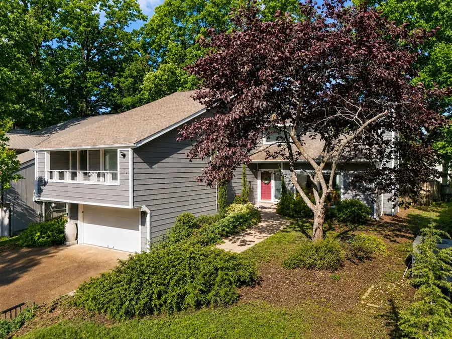 620 Harpeth Trace Dr, Nashville, TN 37221 - #2