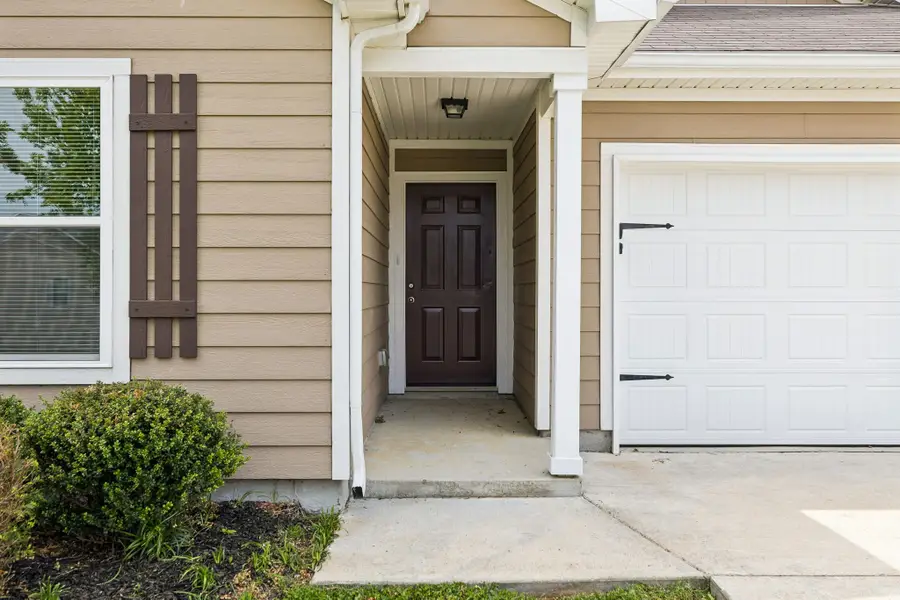 2702 Swarm Ct, Columbia, TN 38401 - #3