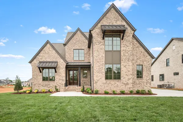 1922 Gene Dixon Dr, Murfreesboro, TN 37129