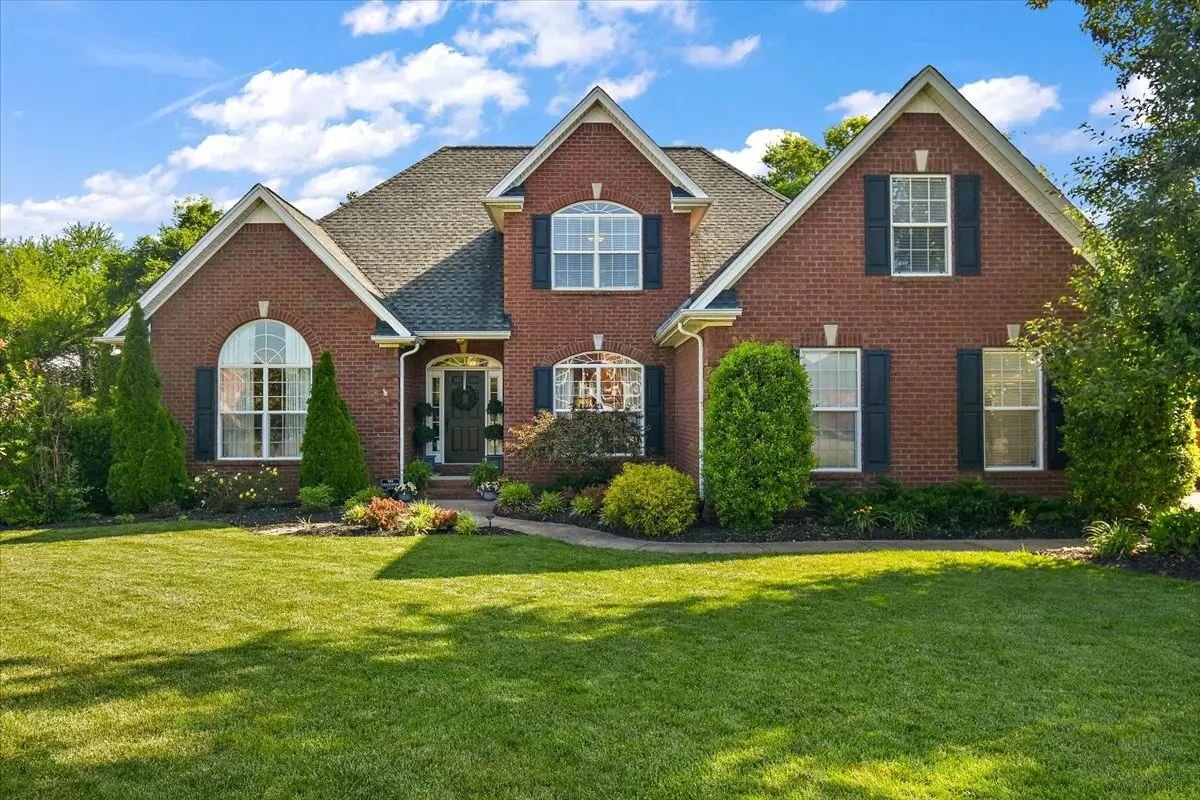 2260 Westwood Dr, Murfreesboro, TN 37130 - #1