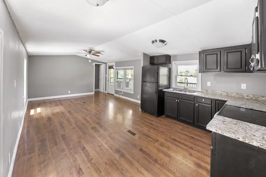 4455 Browning Branch Rd, Bethpage, TN 37022 - #3