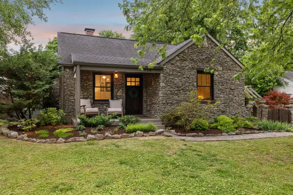 920 Carolyn Ave, Nashville, TN 37216