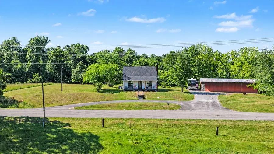 175 Gentry Gray Rd, Cadiz, KY 42211 - #2