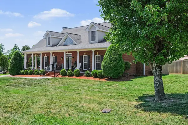 2009 Brunswick Dr, Lebanon, TN 37087