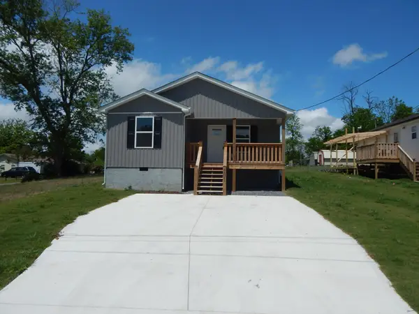 201 Kelsey Street, Etowah, TN 37331