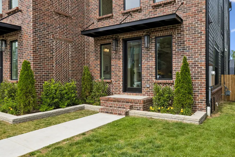 1616 7th Ave N, Nashville, TN 37208 - #3