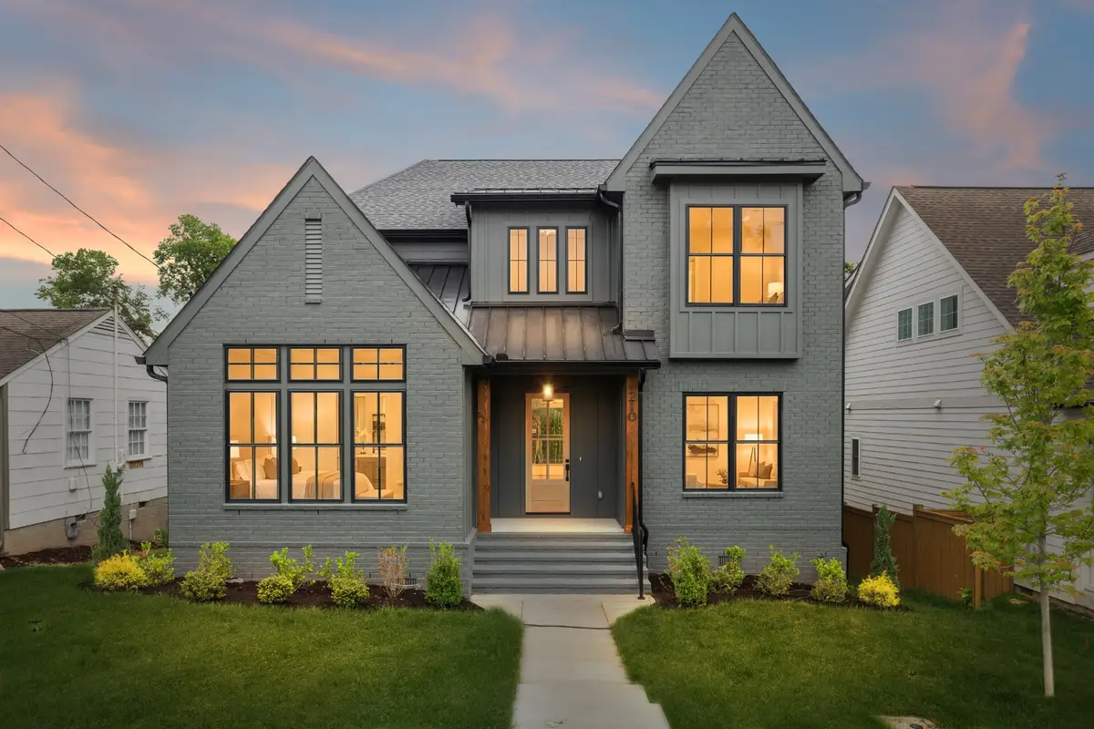 210 Chamberlin St, Nashville, TN 37209 - #1