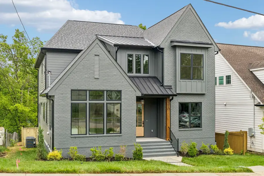 210 Chamberlin St, Nashville, TN 37209 - #3