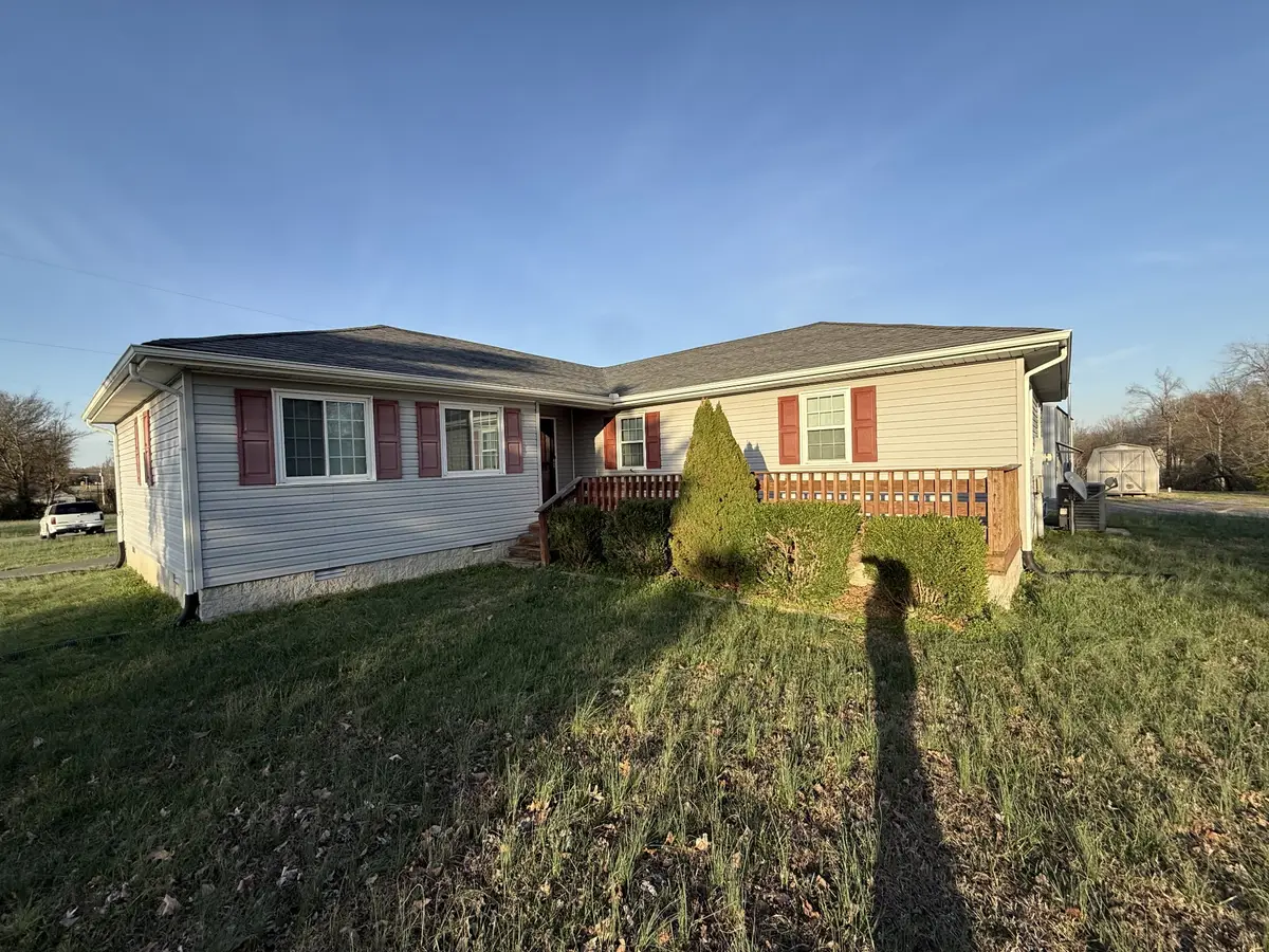 1212 Mount Vernon Rd, Bethpage, TN 37022 - #1