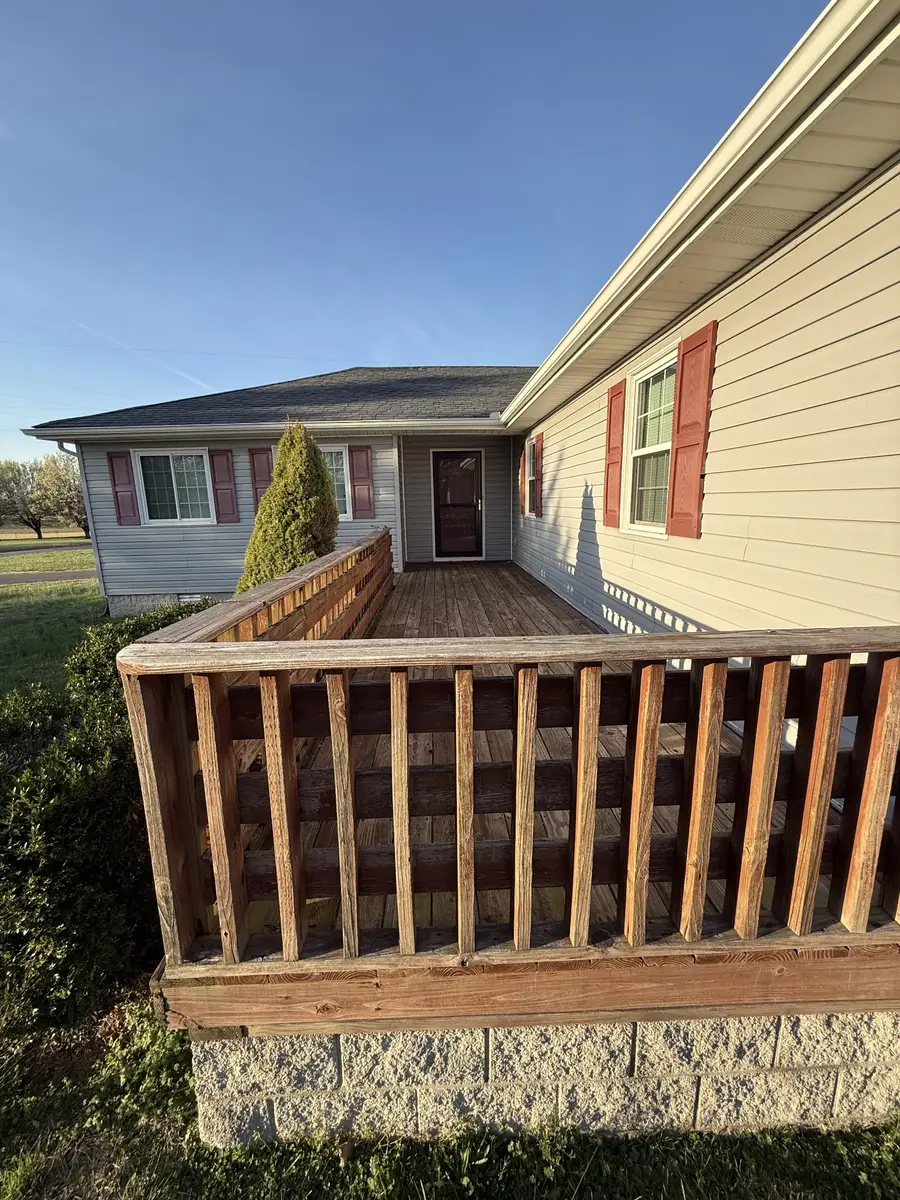 1212 Mount Vernon Rd, Bethpage, TN 37022 - #3