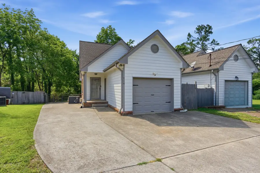 714 Ortega Rd, Nashville, TN 37214 - #3
