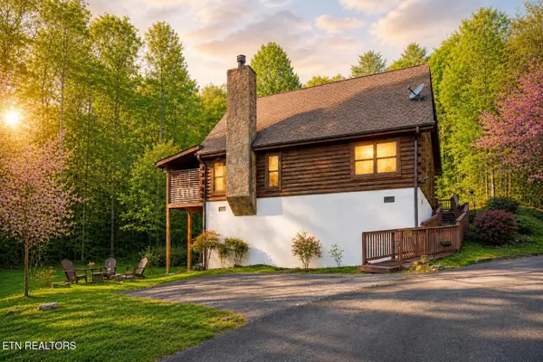 1627 Eagle Springs Rd, Sevierville, TN 37876