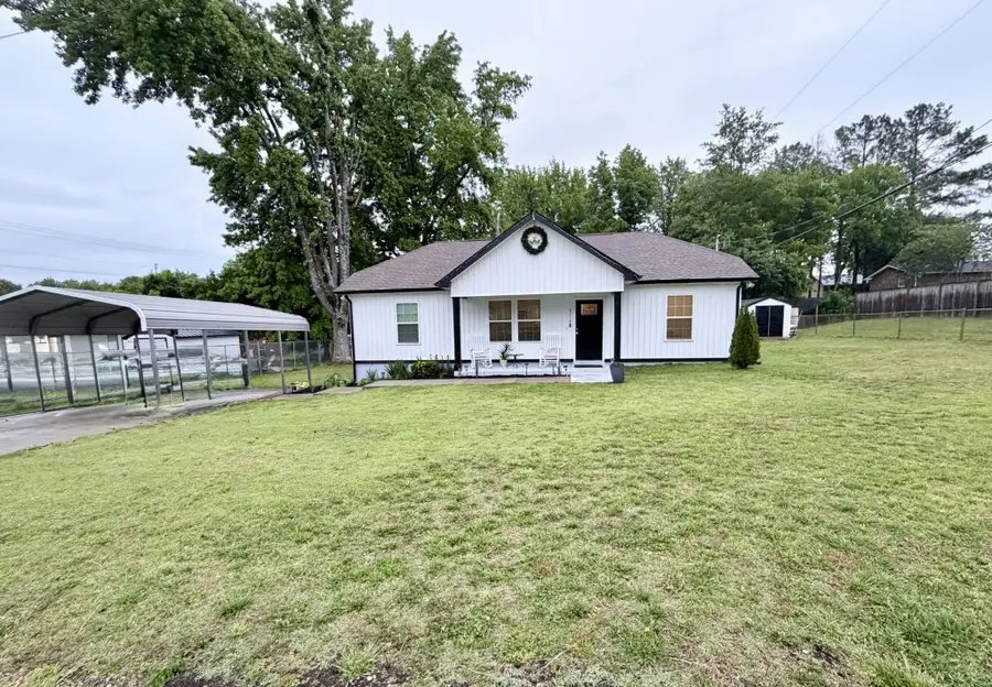 2718 Driftwood Dr, Springfield, TN 37172 - #3