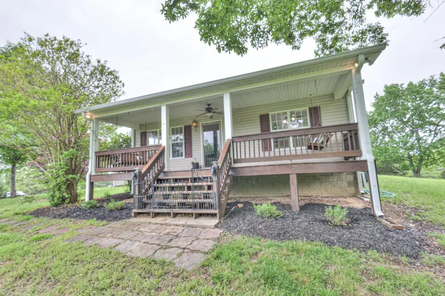 4923 Ash Hill Rd, Spring Hill, TN 37174 - #2