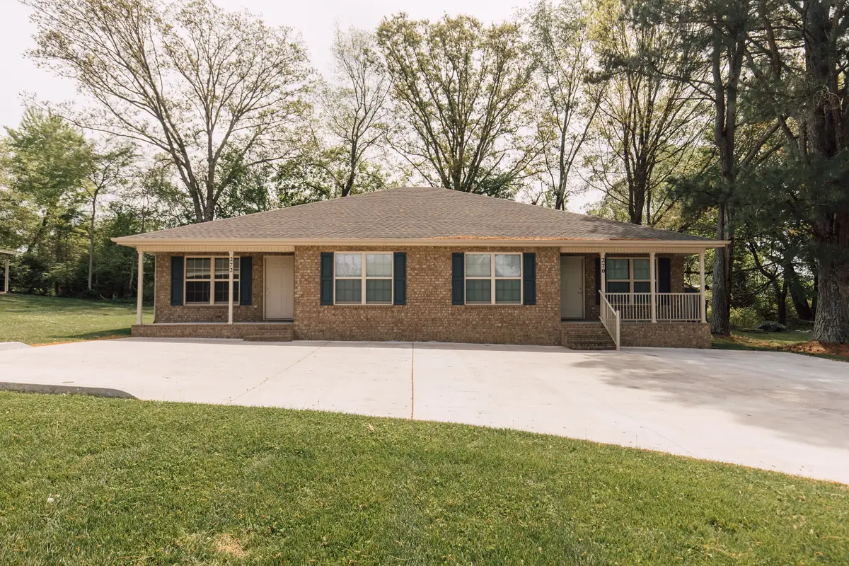 270 Hunt St, Manchester, TN 37355 - #1