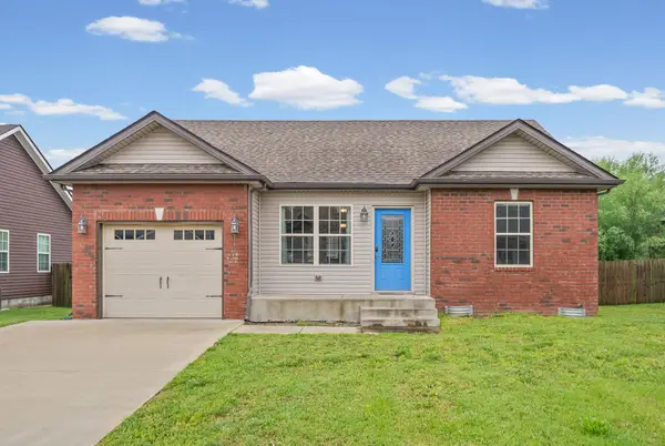143 Ambridge St, Oak Grove, KY 42262
