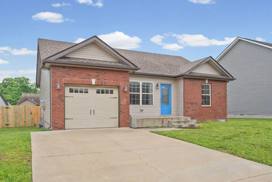 143 Ambridge St, Oak Grove, KY 42262 - #2