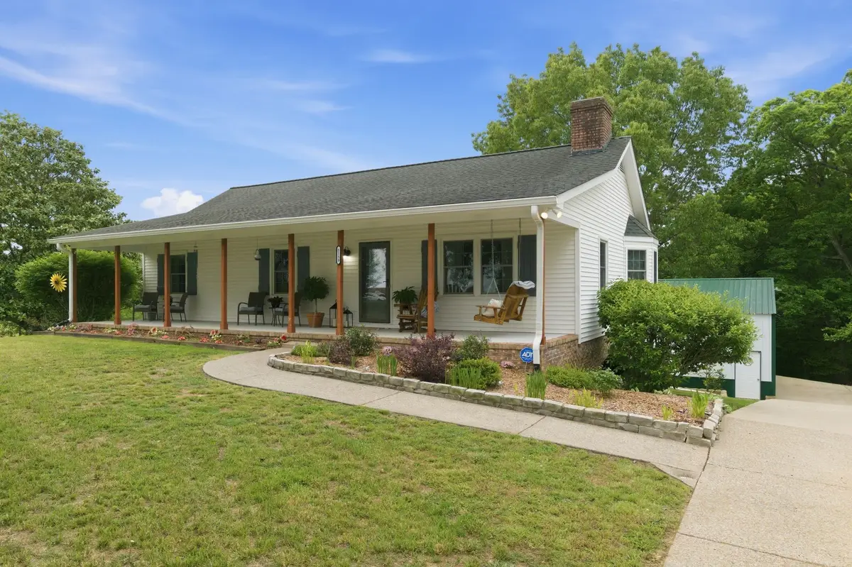 5159 Reeder School Rd, Greenbrier, TN 37073 - #1