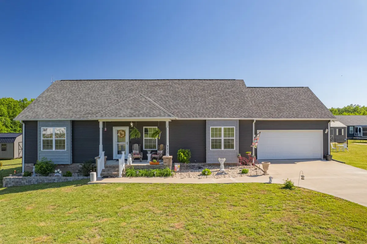 522 Springwater Dr, Summertown, TN 38483 - #1