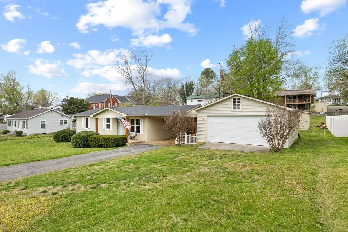 204 Terrace Ln, Woodbury, TN 37190 - #1