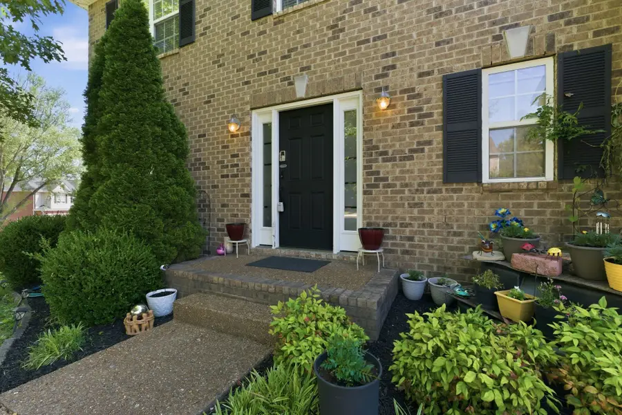 8008 Streamside Dr, Mount Juliet, TN 37122 - #3
