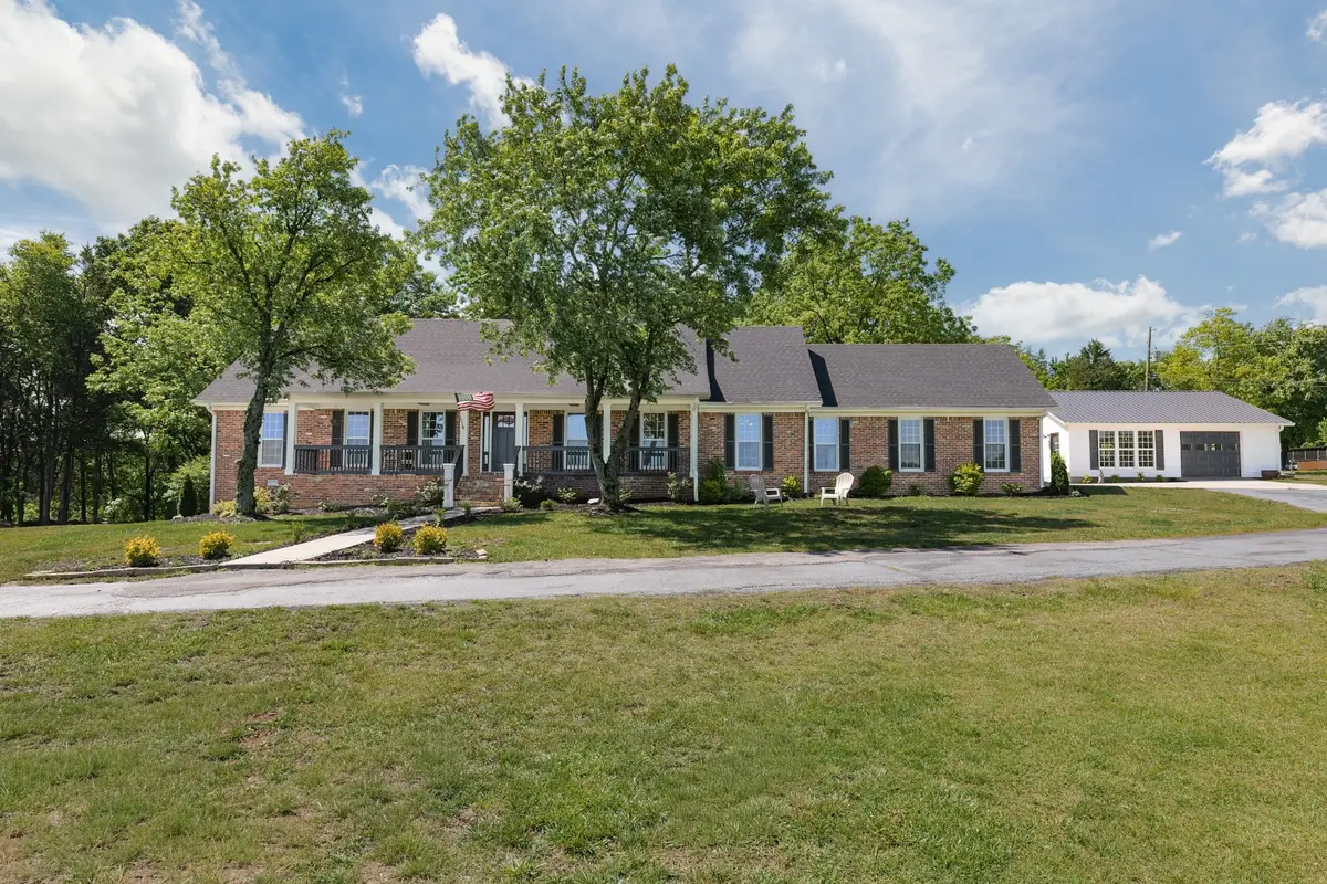 24 Lovers Ln, Fayetteville, TN 37334 - #1