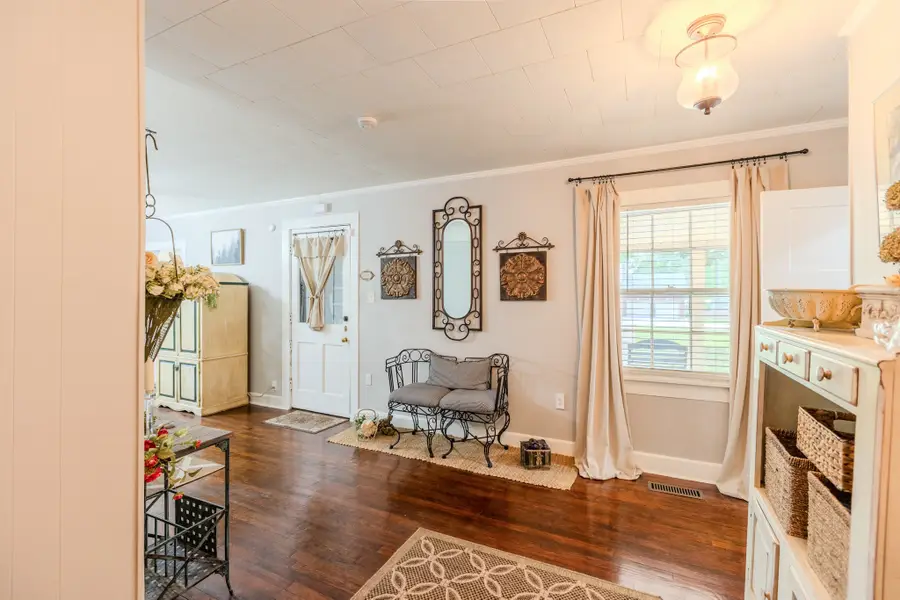 104 Ben Lomond Dr, McMinnville, TN 37110 - #3