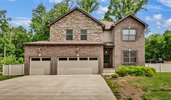 307 Hemp Ct, Clarksville, TN 37042