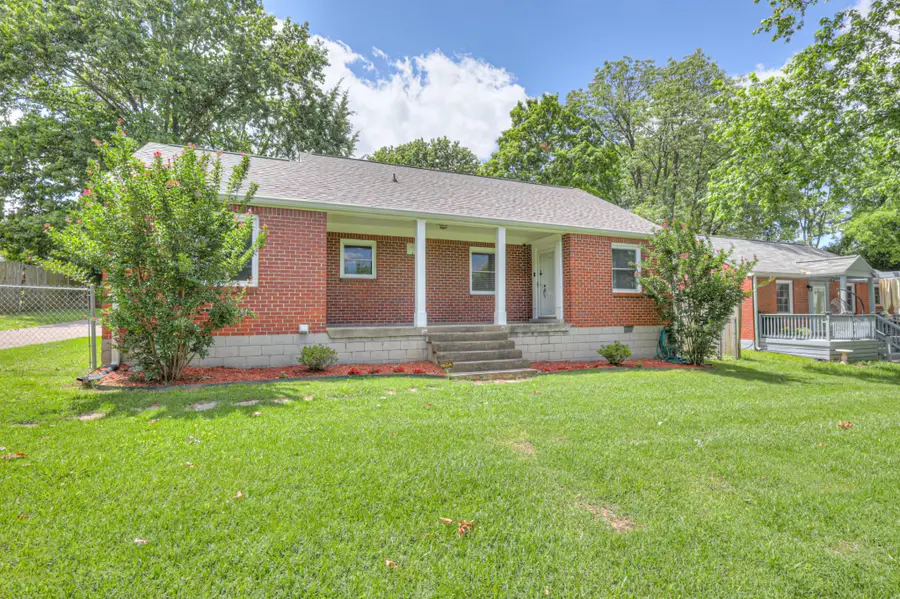 208 Walnut Hill Dr, Nashville, TN 37214 - #2