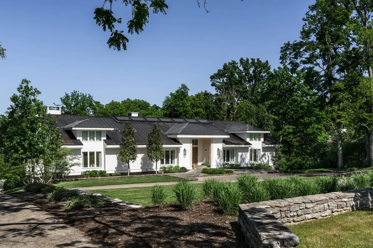 300 Sunnyside Dr, Nashville, TN 37205 - #1