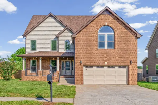 1708 Spring Haven Dr, Clarksville, TN 37042