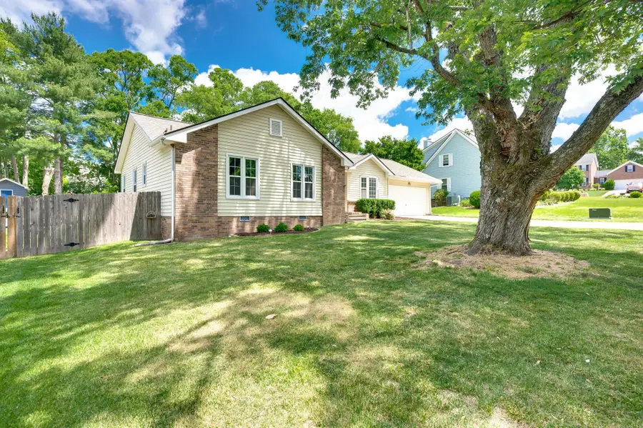 308 Stonegate Dr, Franklin, TN 37064 - #2
