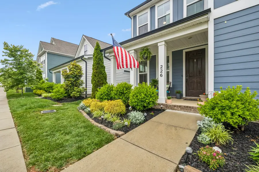 226 Southmen Ln, Spring Hill, TN 37174 - #3