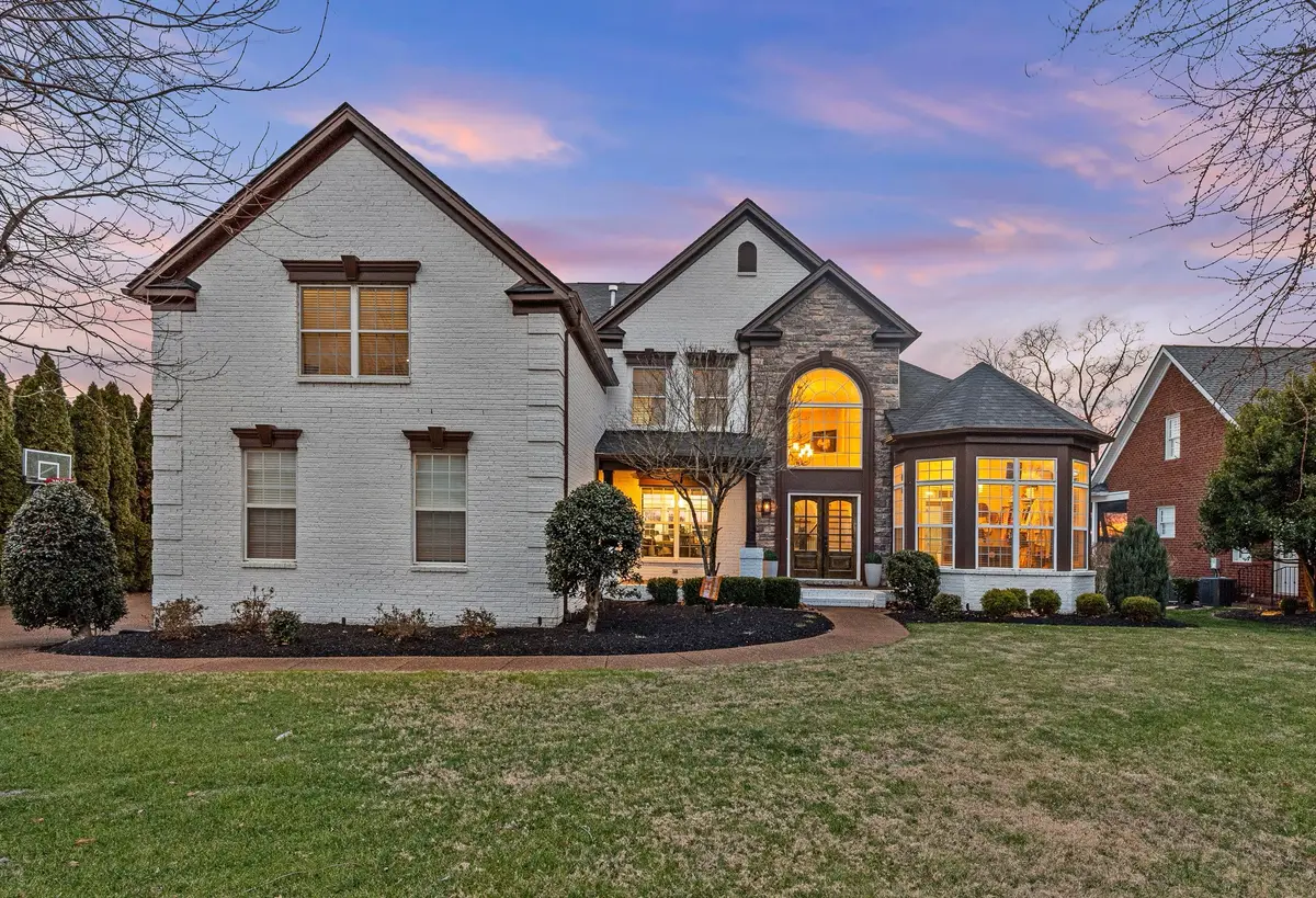 945 Plantation Blvd, Gallatin, TN 37066 - #1