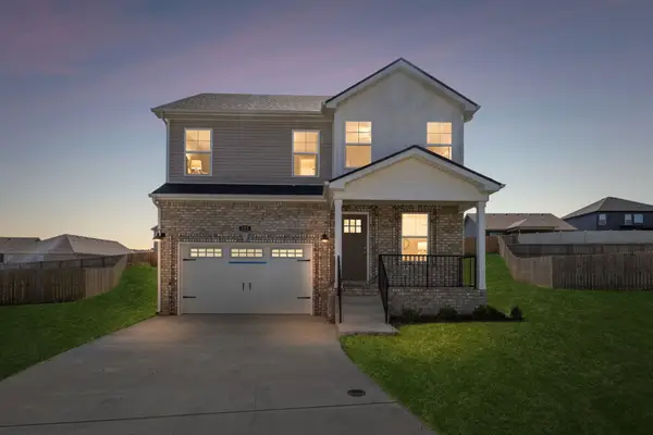 122 Ralph Ct, Clarksville, TN 37040