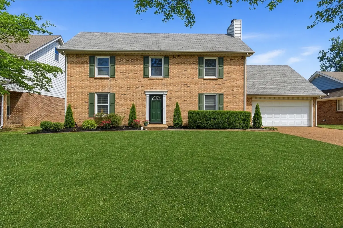 609 Sugartree Ln, Franklin, TN 37064 - #1