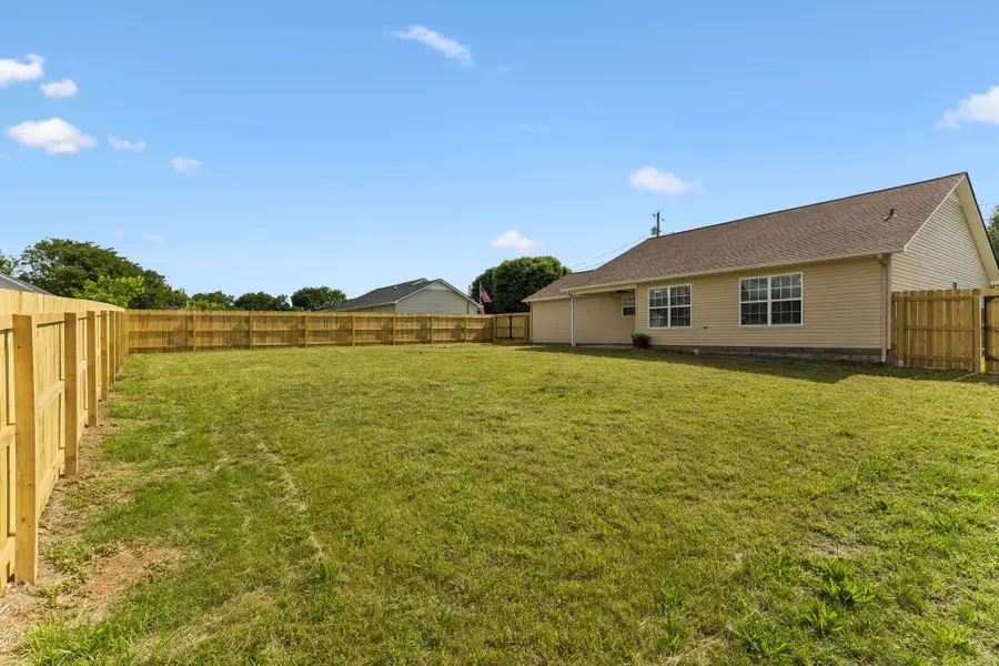 1621 Joel Dr, Columbia, TN 38401 - #3
