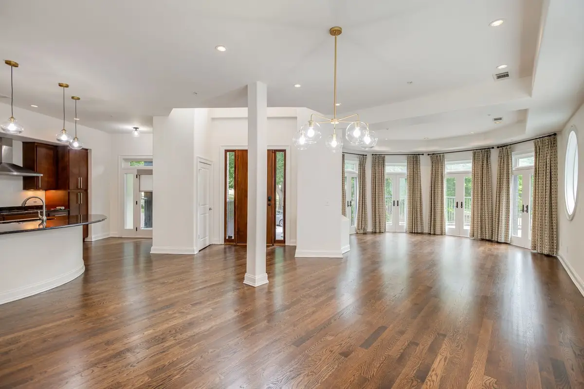 2905 Parthenon Ave #101, Nashville, TN 37203 - #1