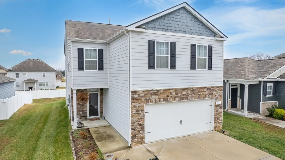 7027 Berkswell Dr, Lebanon, TN 37087 - #1