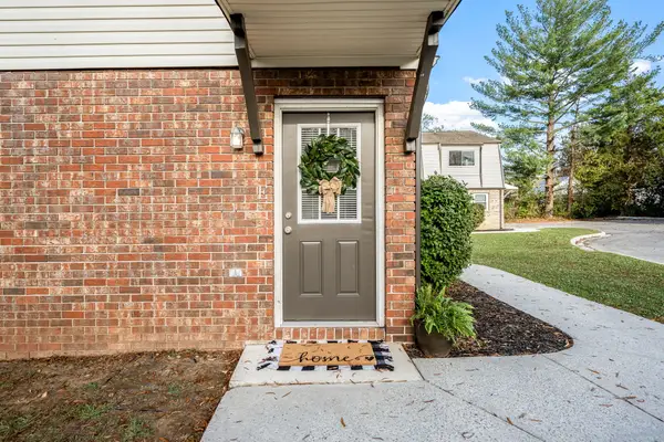 601 E Grundy St #Unit E, Tullahoma, TN 37388