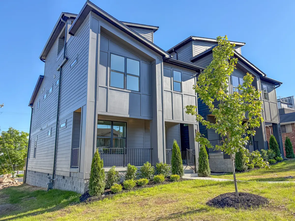 2799 Delaware Ave, Nashville, TN 37209 - #1
