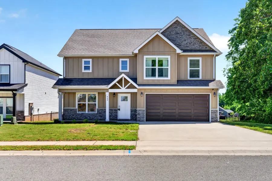 960 Princeton Dr, Clarksville, TN 37042 - #3