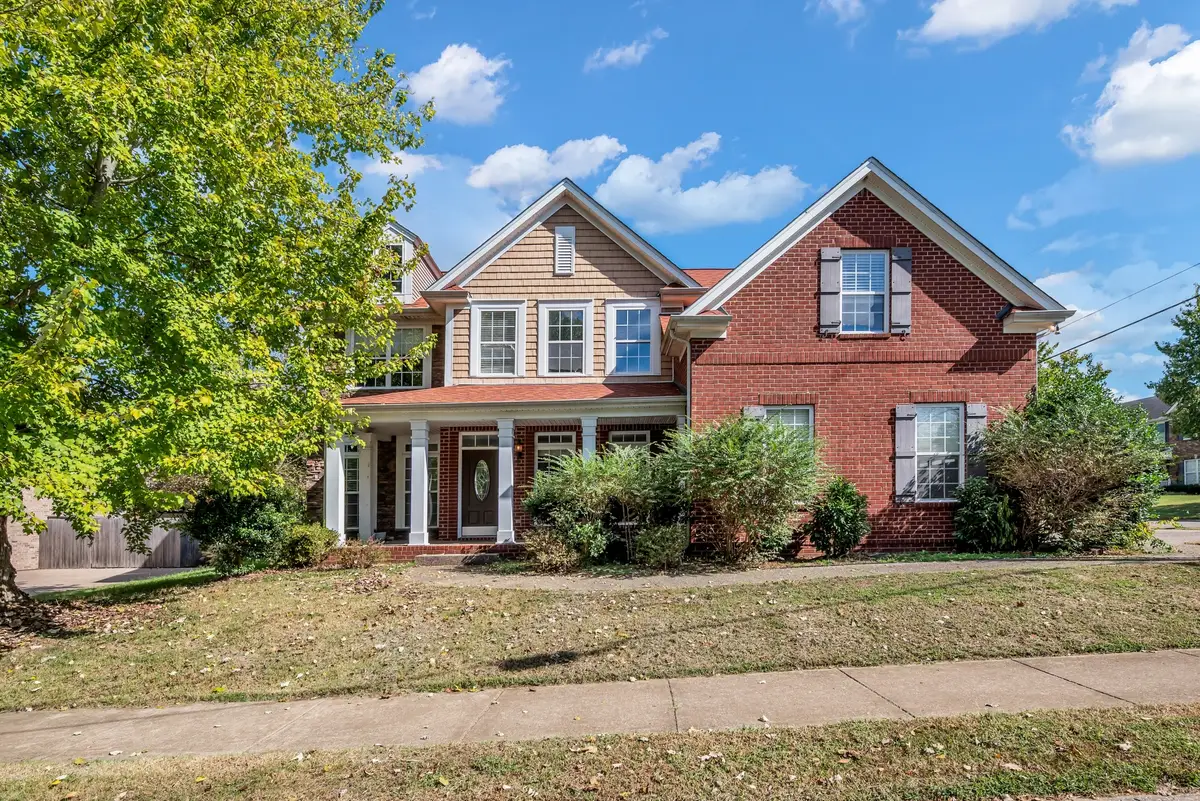 1033 Wyntergrace Farm Rd, Old Hickory, TN 37138 - #1